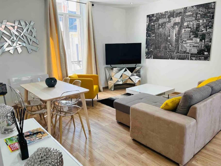 Cosy T3 Centre Reims/Pkg Prive Appartement Buitenkant foto